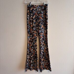 No Boundaries Women’s Multicolor Floral Print Stretch Flare Pants SZ 7-9 Medium